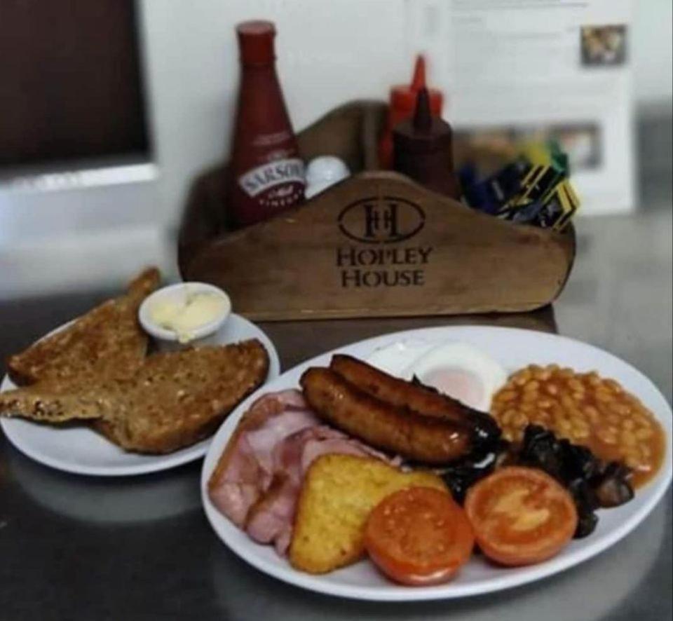 Hopley House Bed and Breakfast Middlewich Buitenkant foto